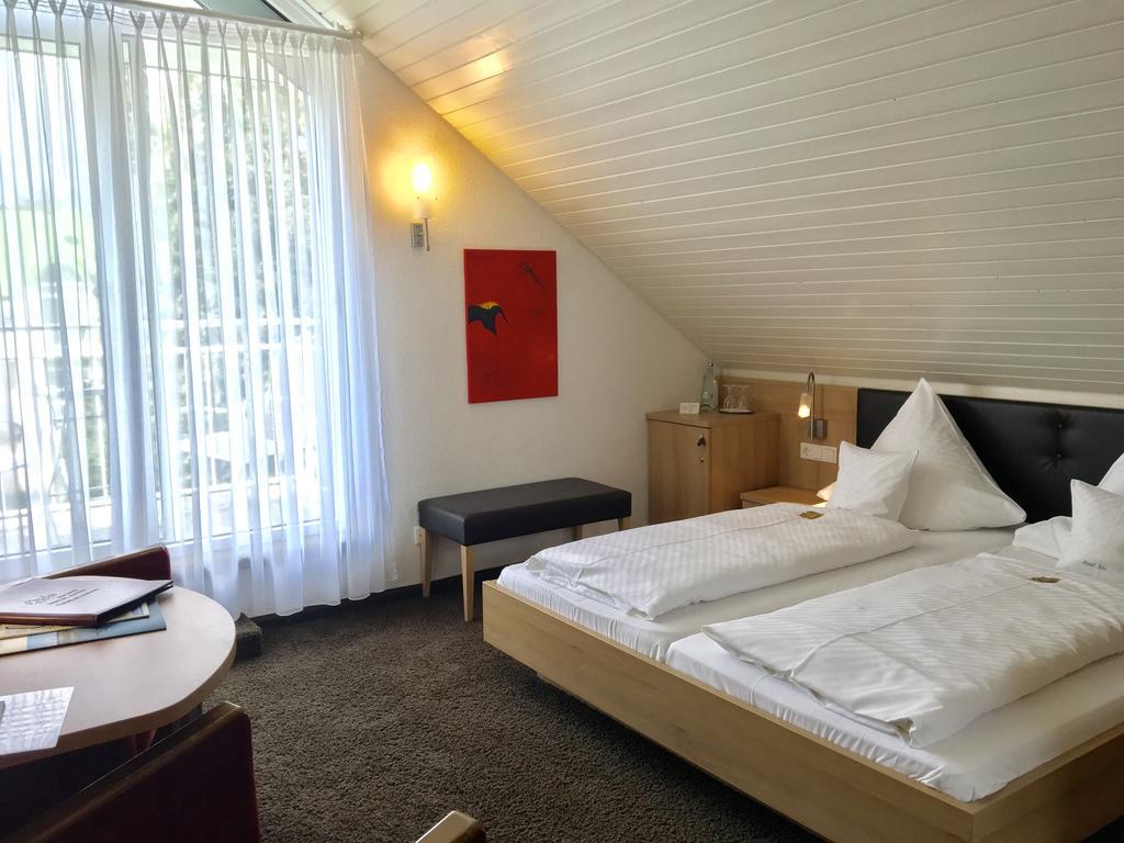 Iris Am Garni Hotel 3*